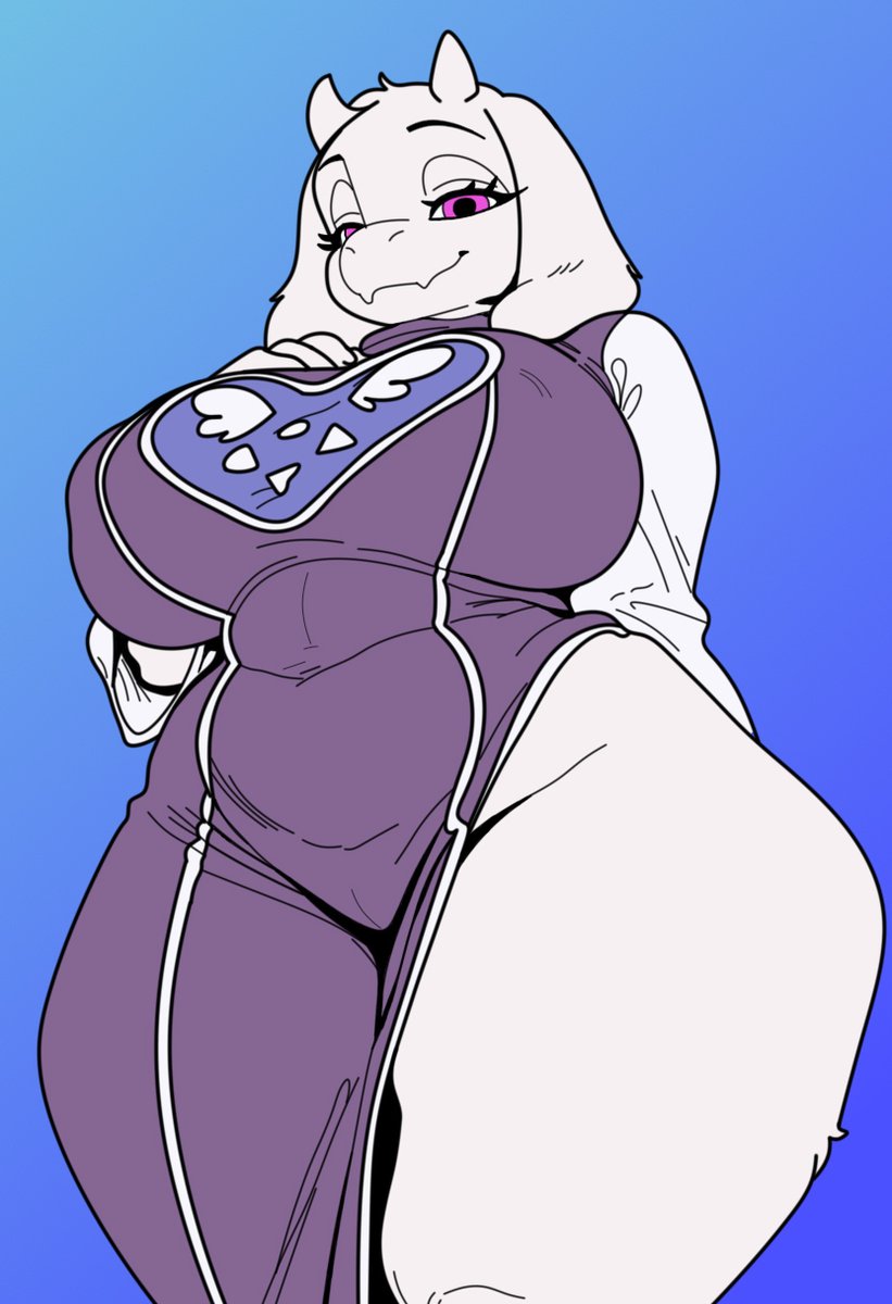 CurvMilfBuffet's tweet photo. @Emissaryofthe9 That cock looks so tasty.~ https://t.co/oGxlaVwwRx