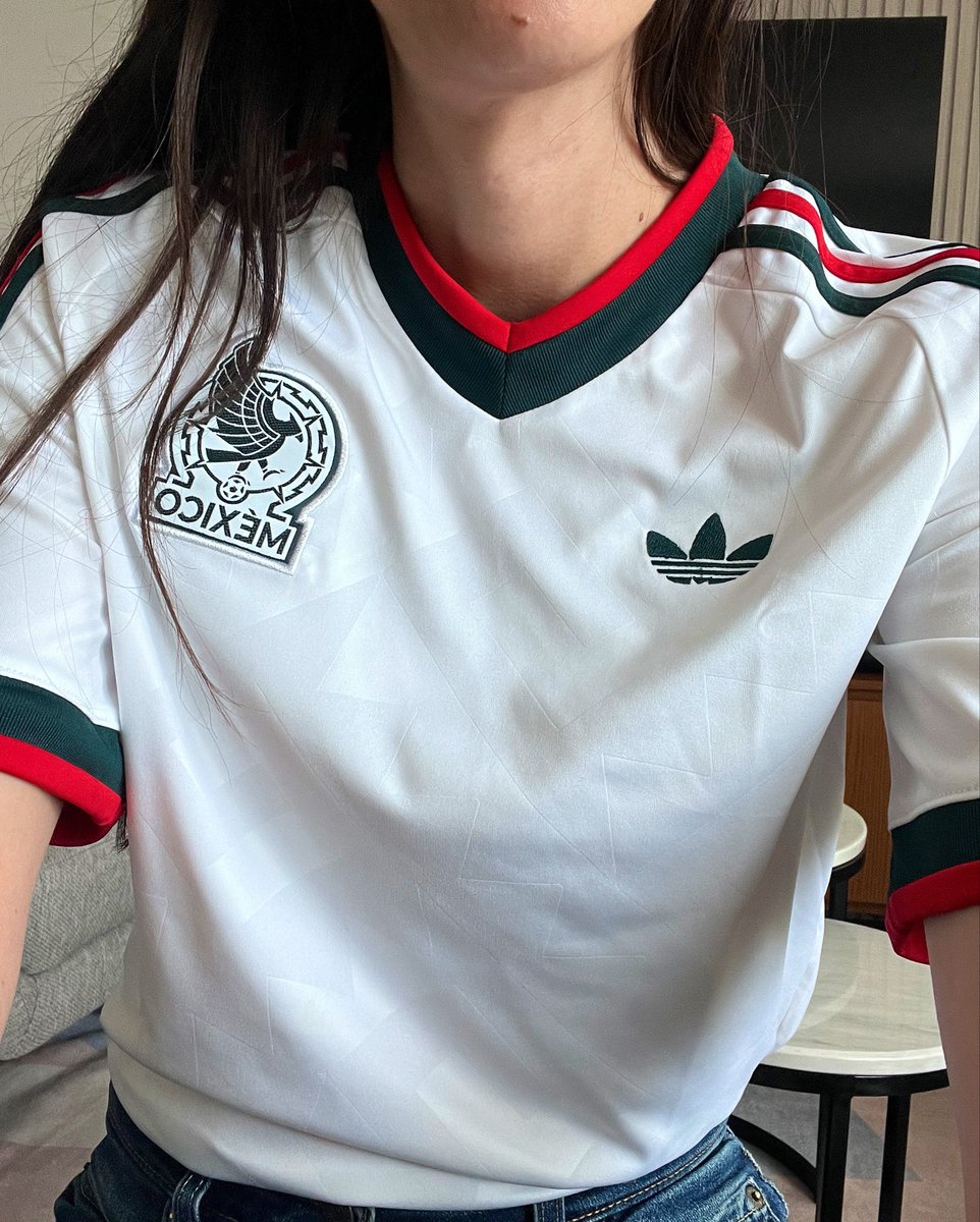 montse_vm's tweet photo. @miseleccionmx #SomosMéxico 🇲🇽 https://t.co/xwjfw3xKdc