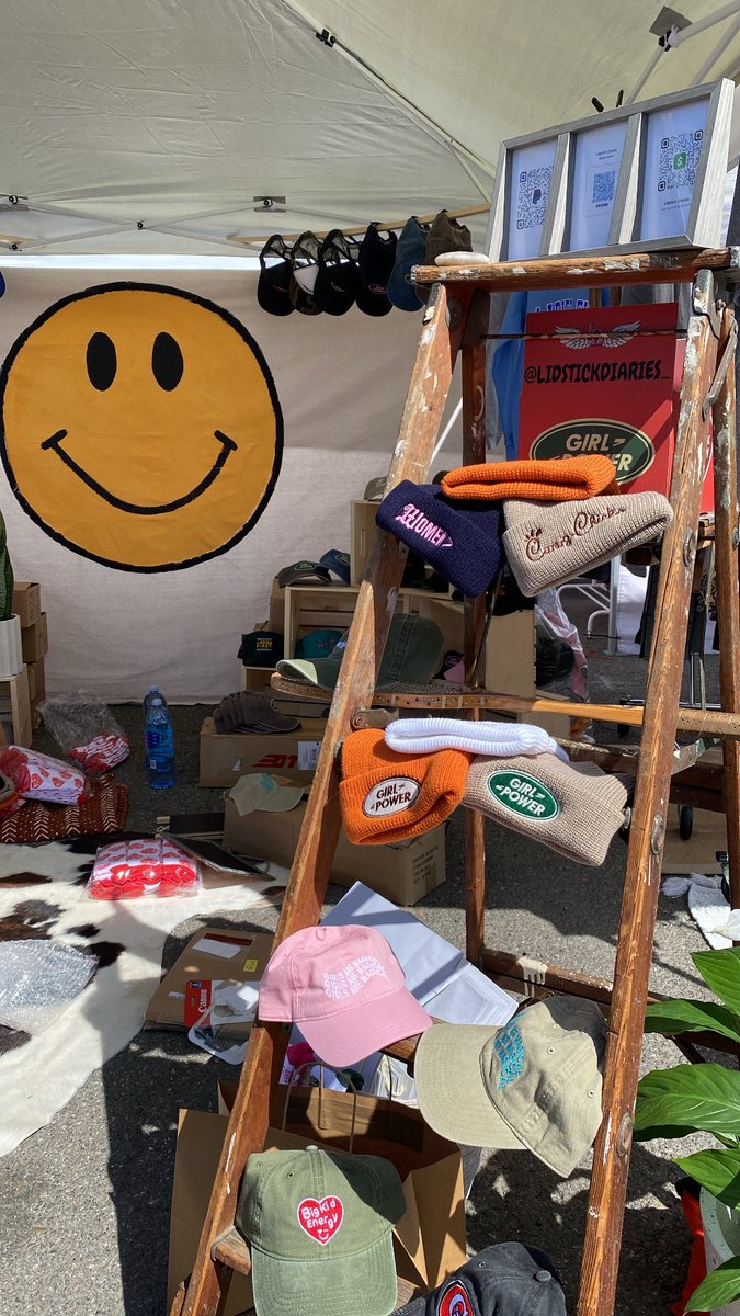 GoodQualityHum's tweet photo. Humble beginnings. Then and now. And we're only getting started.

#gratitude #journey #streetwear #goodqualityhuman https://t.co/Sj5mn5I87y
