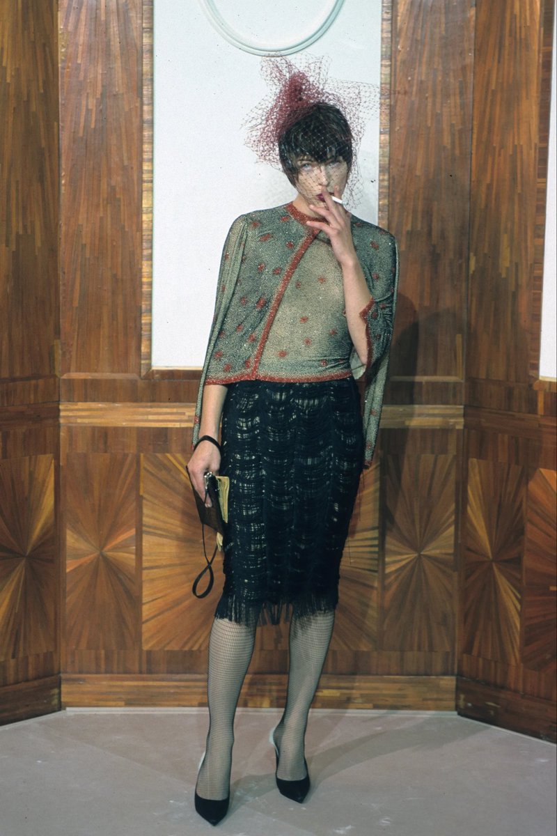 patchtopia's tweet photo. milla jovović for jean paul gaultier f/w 2000 https://t.co/FztYzkjCF8