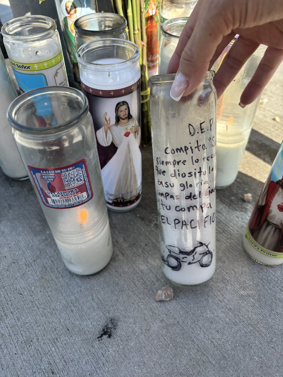 Jesseduran22's tweet photo. No sabes lo difícil que es asimilar para mí que ya no estás aquí con nosotros toda la FES está contigo hasta el cielo carnal. Te amo 🤍🕊️ https://t.co/XabvCvXgAW