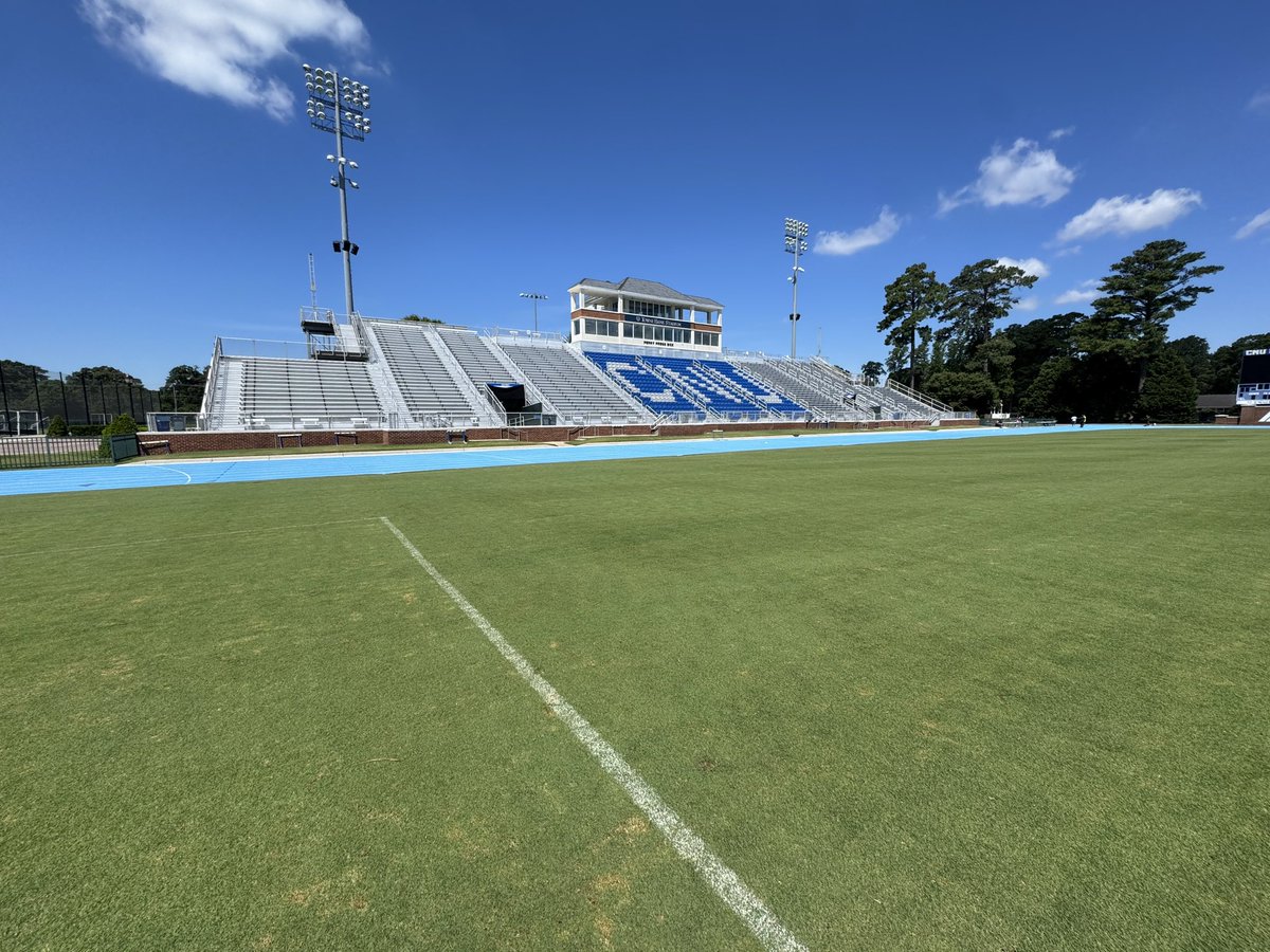 David_cage7's tweet photo. Had a Great time visiting CNU! Enjoyed learning about there program and the school! Had a great time talking to @coachatsmith and @coachpcrowley!
@cnu_football @CoachHanftIMG @CoachDennisIMG @CoachPondIMG @ParksCochrane @CoachDonteIMGA @CoachHefNCSA @IMGAFootball @deyemensional @CoachTreCage
