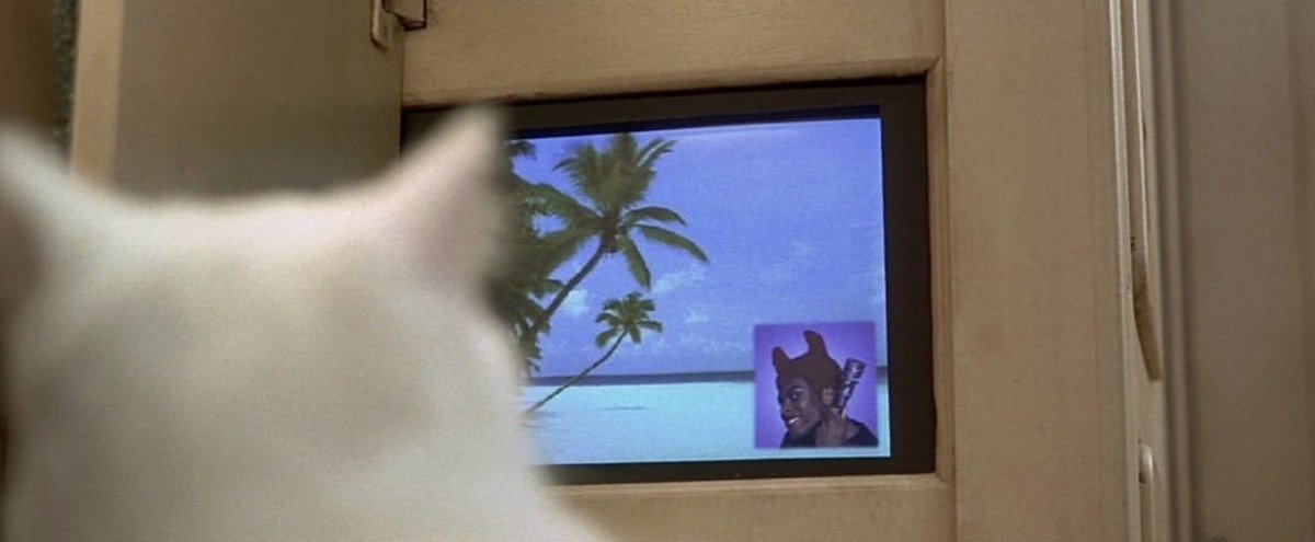 OldInternetFeel's tweet photo. The Fifth Element (1997) dir. Luc Besson https://t.co/hpqeJsdov1