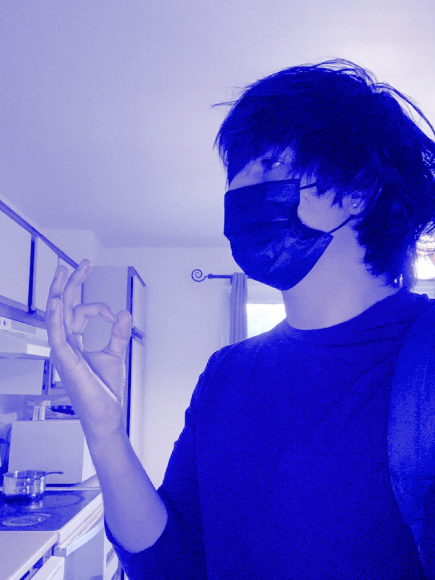 OxyWith tweet picture