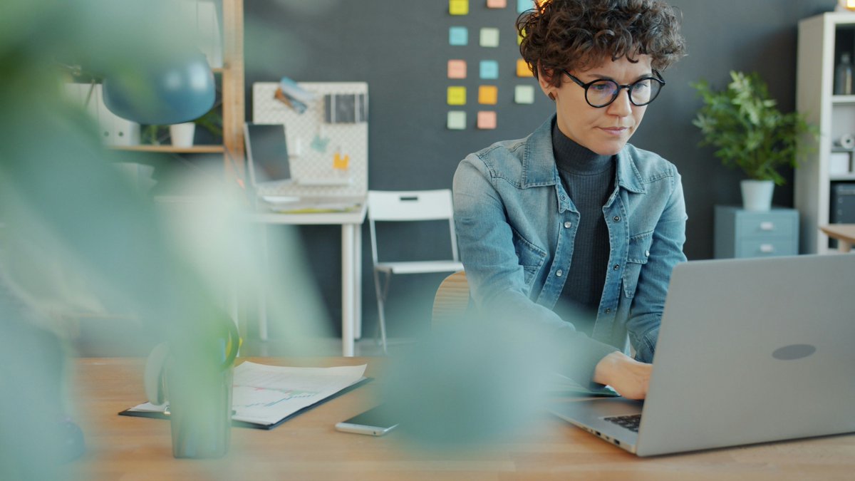 ualbertaScience's tweet photo. Build a career that isn’t limited by geography. The @UAlberta Master of Sustainability prepares you for global opportunities in sustainability and ESG.

Learn more and apply: https://t.co/NxbcVZ2JZ6 https://t.co/CTlsML9Kke
