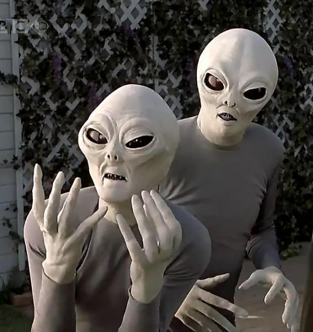 TW_d4m's tweet photo. Nos re mintieron gente, No aparecio ningun Alien, ningun ovni. Nada de nada.. Me choca que la gente haga eso... Maldita vidente corneta https://t.co/qSlW5Jn9qd