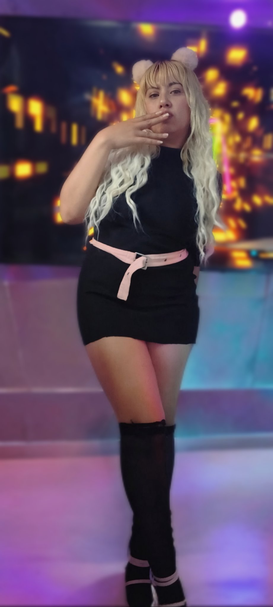 3 pic. 🖤 https://t.co/IjpUH7de8P