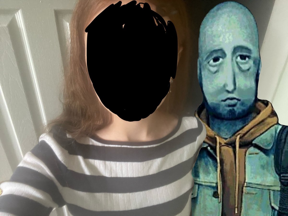 Archie_chair's tweet photo. editing him into my selfies https://t.co/5Zsb0c3Ddz