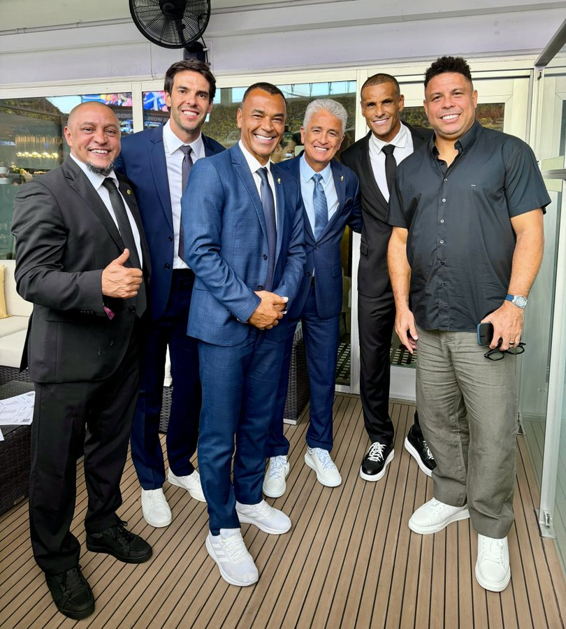 ZAMENZA's tweet photo. Isso é história. https://t.co/BmUnW4LY1M