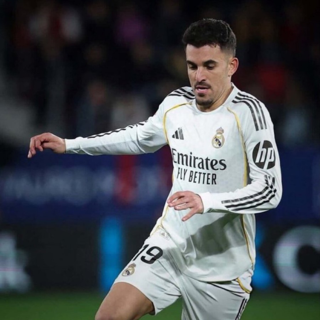 MadridUniversal's tweet photo. 🚨 JUST IN: Dani Ceballos has no plans to agree with Real Madrid and terminate his final year in the contract.

— @elchiringuitotv https://t.co/z9MAyMveRE
