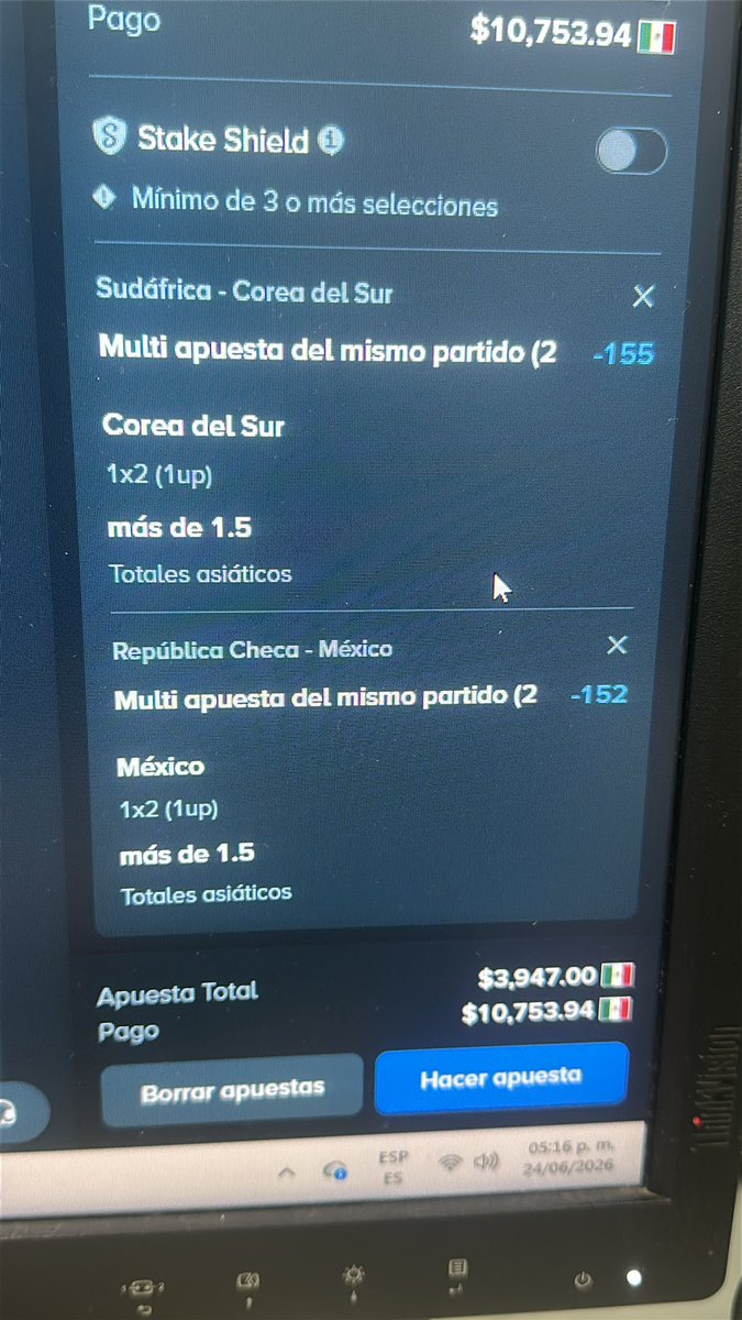 siuu tweet media