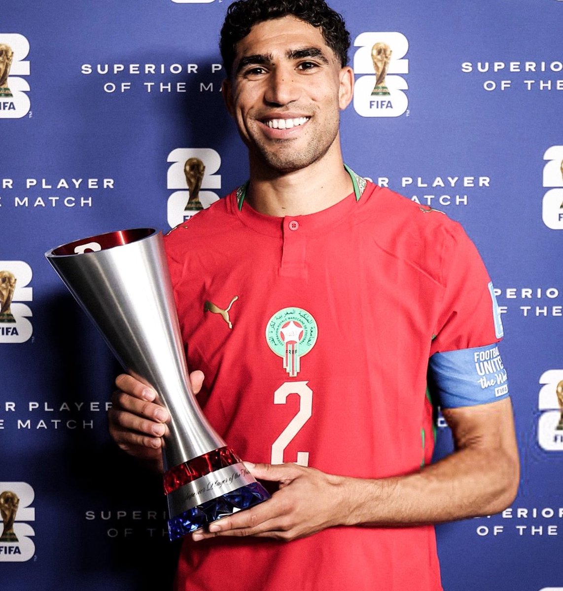 _BeFootball's tweet photo. Le meilleur latéral droit de la planète est élu 𝗛𝗢𝗠𝗠𝗘 𝗗𝗨 𝗠𝗔𝗧𝗖𝗛 de Maroc 🇲🇦 - 🇭🇹 Haïti ! 🌍🌟

ACHRAF HAKIMI. https://t.co/yBvxAdnYVa