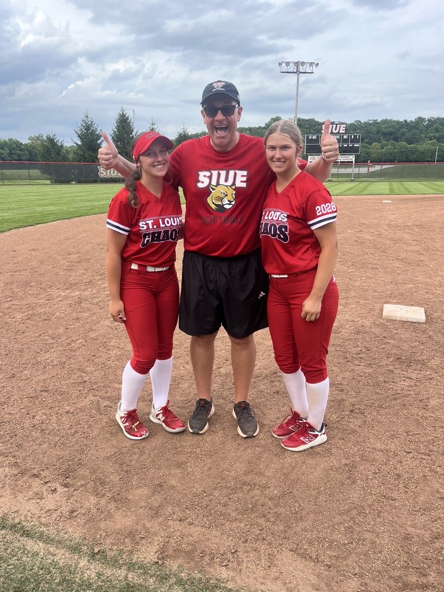m_harrison2029's tweet photo. Thank you @SIUESB for a great hitting and defense camp! I learned so much and loved hearing about the softball program. @CoachSorden @STLChaos2010 @StLChaos @rgilll https://t.co/nwfG3lD1c8