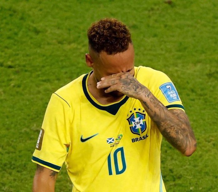 Somhiseremfcb's tweet photo. Neymar Jr se emocionó en su regreso a la selección brasileña https://t.co/SQPS3Av8xs