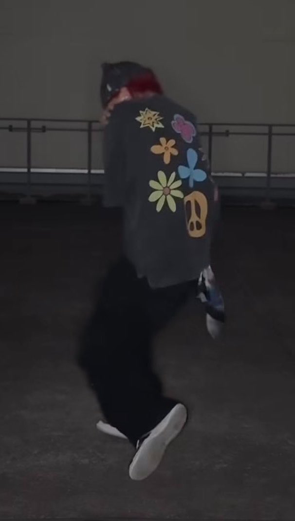 myashimoto20's tweet photo. 2026/06/24 投稿TikTok Neko
蓮くんTシャツ🌼
【Maison MIHARA YASUHIRO】
DE LA SOUL 3 FEET HIGH AND RISING T shirt

📱(https://t.co/weRjIUm9Ox)

#JO1 #川尻蓮 #JO1fashion https://t.co/kQCilSs9Xe