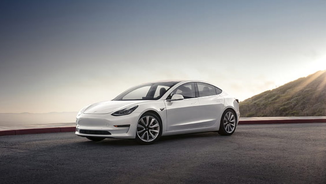 dchesterman75's tweet photo. Robotaxi is not about rides.

It's about charging for every mile.

If $TSLA turns miles into recurring revenue, carmaker math breaks.

Cars sell once; networks bill repeatedly.

Until cash per mile appears, rallies test belief, not proof.

#Robotaxi https://t.co/InWJd9CuLv