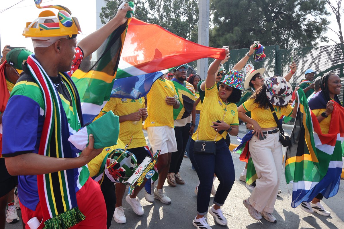 BafanaBafana's tweet photo. Bafana Bafana supporters in Monterrey show up in numbers at the Fan Walk to the stadium. No DNA just RSA 🇿🇦🔥🔥🔥

#BafanaPride
#BafanaBafana
#FIFAWorldCup https://t.co/StLAzfGuM7