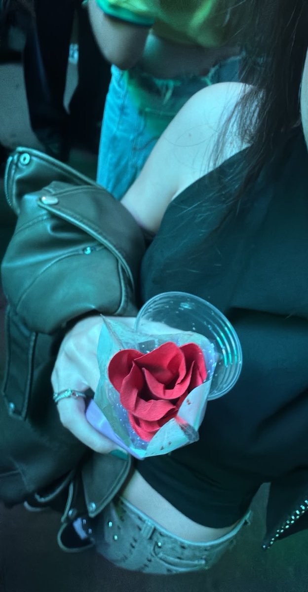 lufrauches's tweet photo. https://t.co/FSewcIEWI0
