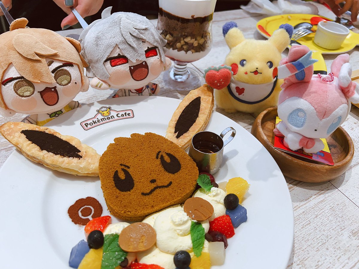 retsu8545's tweet photo. 雖說帶了邁出門，但這組草娃太適合寶可夢餐廳了🥺🥺🥺 https://t.co/F29aJMZTgi
