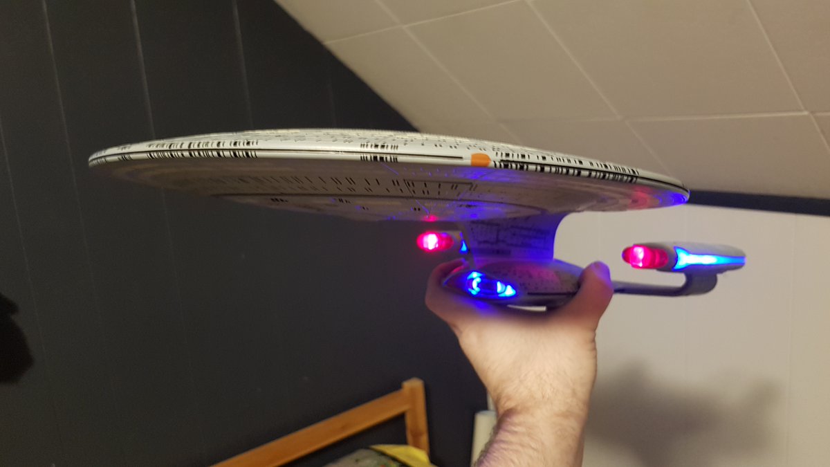 Lightningskril's tweet photo. @levarburton was originally gonna tweet you asking what could be done with my Enterprise D as there was an incident with her yesterday and her systems glitched out but today i learned that she's completely fine despite what happened https://t.co/6msETF7naJ