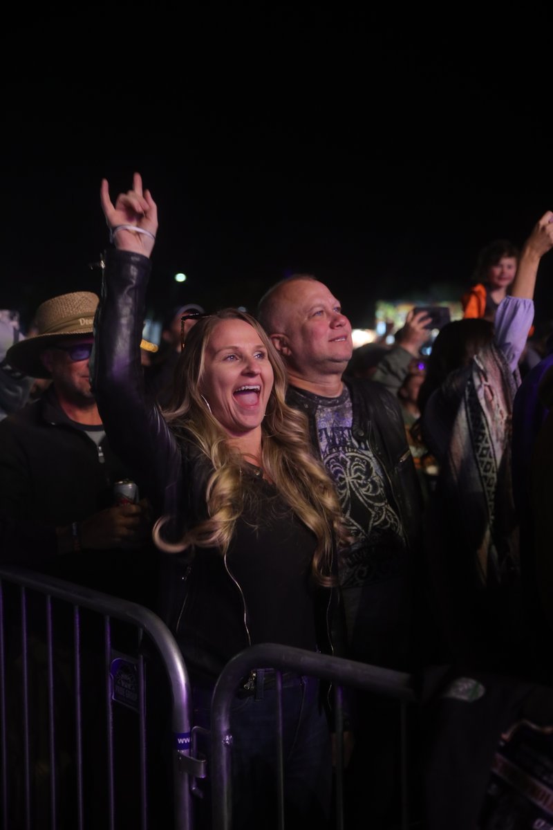 Forty8Live's tweet photo. You get front row for ONE Desert Sky set.

Who are you choosing? 👀

#DesertSkyFestival #Forty8Live https://t.co/wjZcT9aKsp