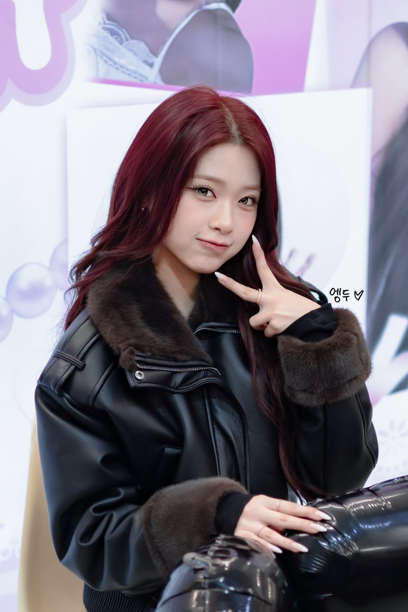 Zenaura1127's tweet photo. 251127

#제나 #리센느 
#ZENA #RESCENE https://t.co/Si8K4TMD77