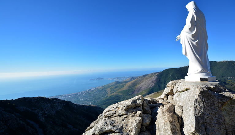 fromGaeta's tweet photo. Escursioni.
Monte Redentore (E)- Maranola diFormia
28 giu - 08:00 Rifugio Pornito https://t.co/dj3S41iWlG https://t.co/QhhwTwG9E9