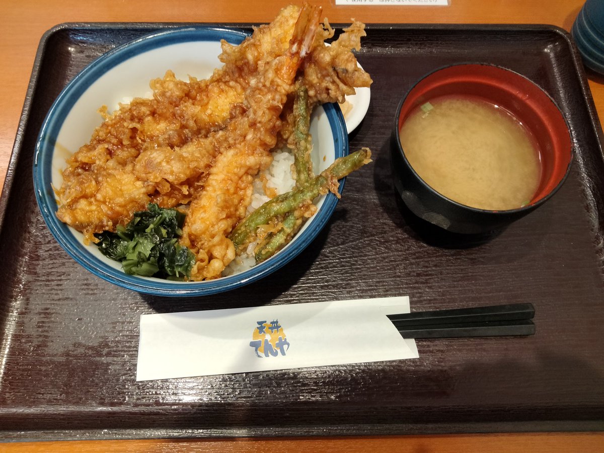 Ro_mankamen's tweet photo. 個人飲食店はもうちょっと頑張って15:00まで営業を続けろ https://t.co/3t2vr05RB1