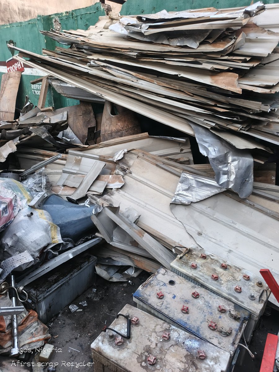 A_first_battery's tweet photo. @ronkecarew Hurray!!! You don't need to worry about
 on how to dispose your condemned/damaged batteries, vehicles and industrial scrap... You can exchange them with a reasonable cash us.. 
 
Call: 08080263153 or WhatsApp: https://t.co/SP1MjWxe7d https://t.co/edIqPeT2nQ