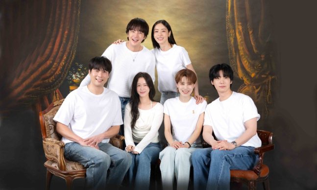 amt186's tweet photo. 누적 '5.6억 뷰' 터졌다…2049 매료→tvN 압도적 1위 찍고 막 내린 '이 프로그램' ('구기동 프렌즈') (출처 : 네이버 연예) https://t.co/FkWkPhhkgj
累計「5.6億ビュー」突破…2049(20歳〜49歳)世代を魅了→tvN圧倒的1位で幕を閉じた“あの番組”（『旧基洞（クギドン）フレンズ』） https://t.co/t7HJTLinvS