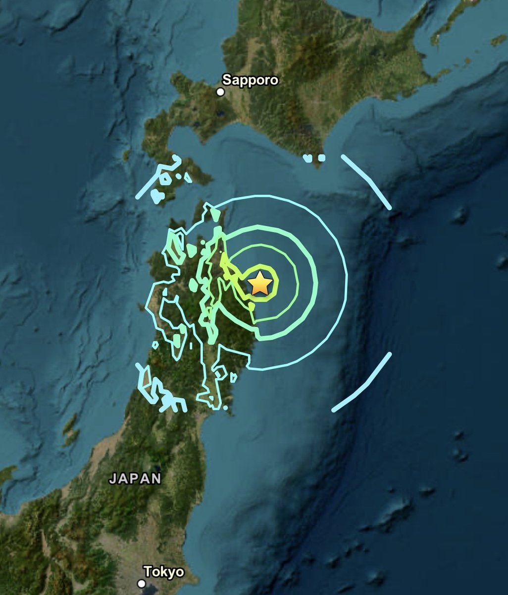 MARCIANOPHONE's tweet photo. Nuestro planeta acaba de registrar cuatro fuertes temblores en cuestión de un solo día.
​Todo comenzó con un sismo de magnitud 5.6 que sacudió Redwood Valley, en California.
​Siete horas más tarde, un evento sísmico doble causó graves estragos en el norte de Venezuela. Primero los golpeó un terremoto de magnitud 7.2, seguido apenas 39 segundos después por un impacto aún más destructivo de 7.5.
​Por si fuera poco, a escasos 25 minutos del desastre venezolano, un fuerte sismo submarino de magnitud 6.9 tuvo lugar frente a la costa de Kuji, en Japón.
​Es sumamente inusual observar un nivel tan alto de agitación tectónica a escala mundial en una ventana de tiempo tan reducida.