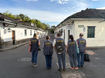 ICIPeace's tweet photo. A team from ICIP has joined the Catalan Electoral Observation Mission (EOM) to monitor the second round of the Colombian presidential elections.

Thanks for the initiative @TaulaColombia! https://t.co/1MsHzyYa1I