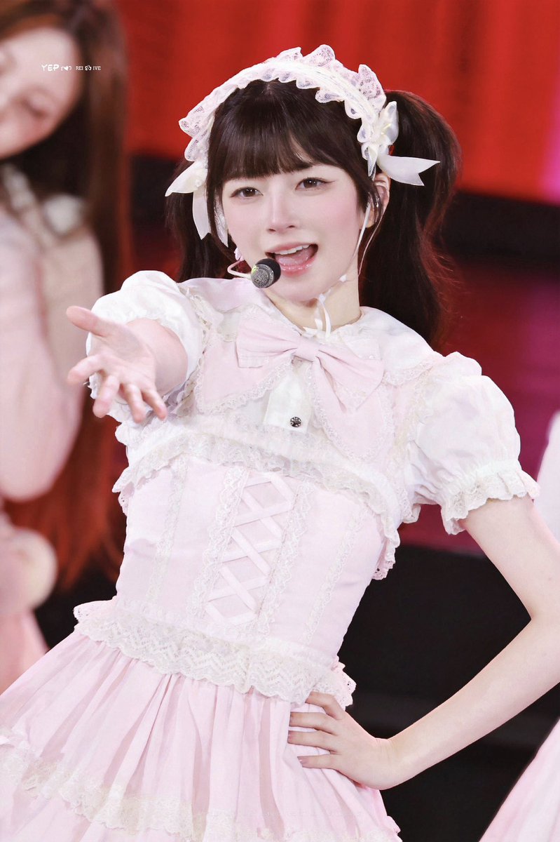 9anyanyang's tweet photo. 진짜 너므너무 좋다………………….🎀 https://t.co/x0pqdHgnGN