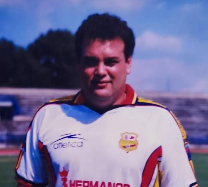 hislas1's tweet photo. @DavidFaitelson_ Esto es ser un futbolista frustrado y seudo comentarista https://t.co/Y5hp7mwopP