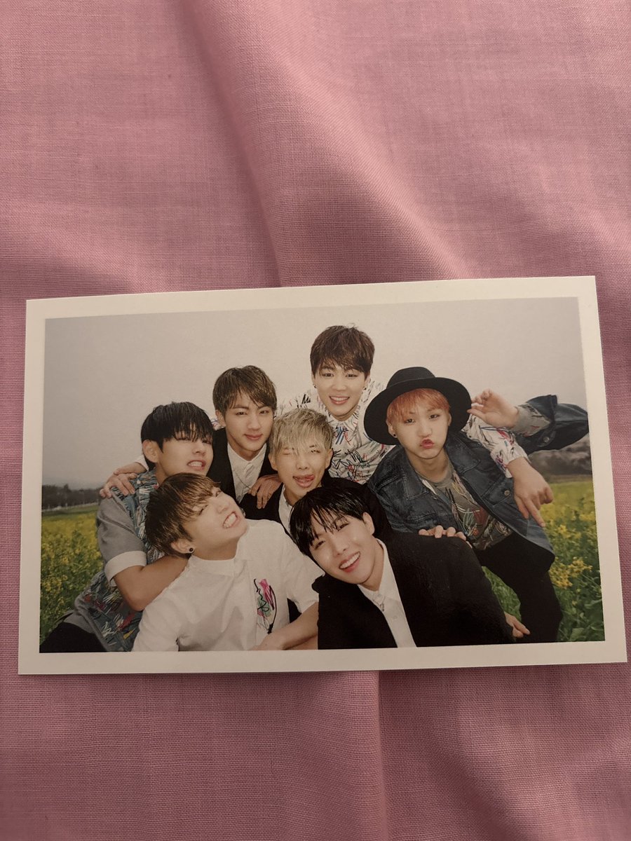 yoongle’s slipper will see bts !! tweet media