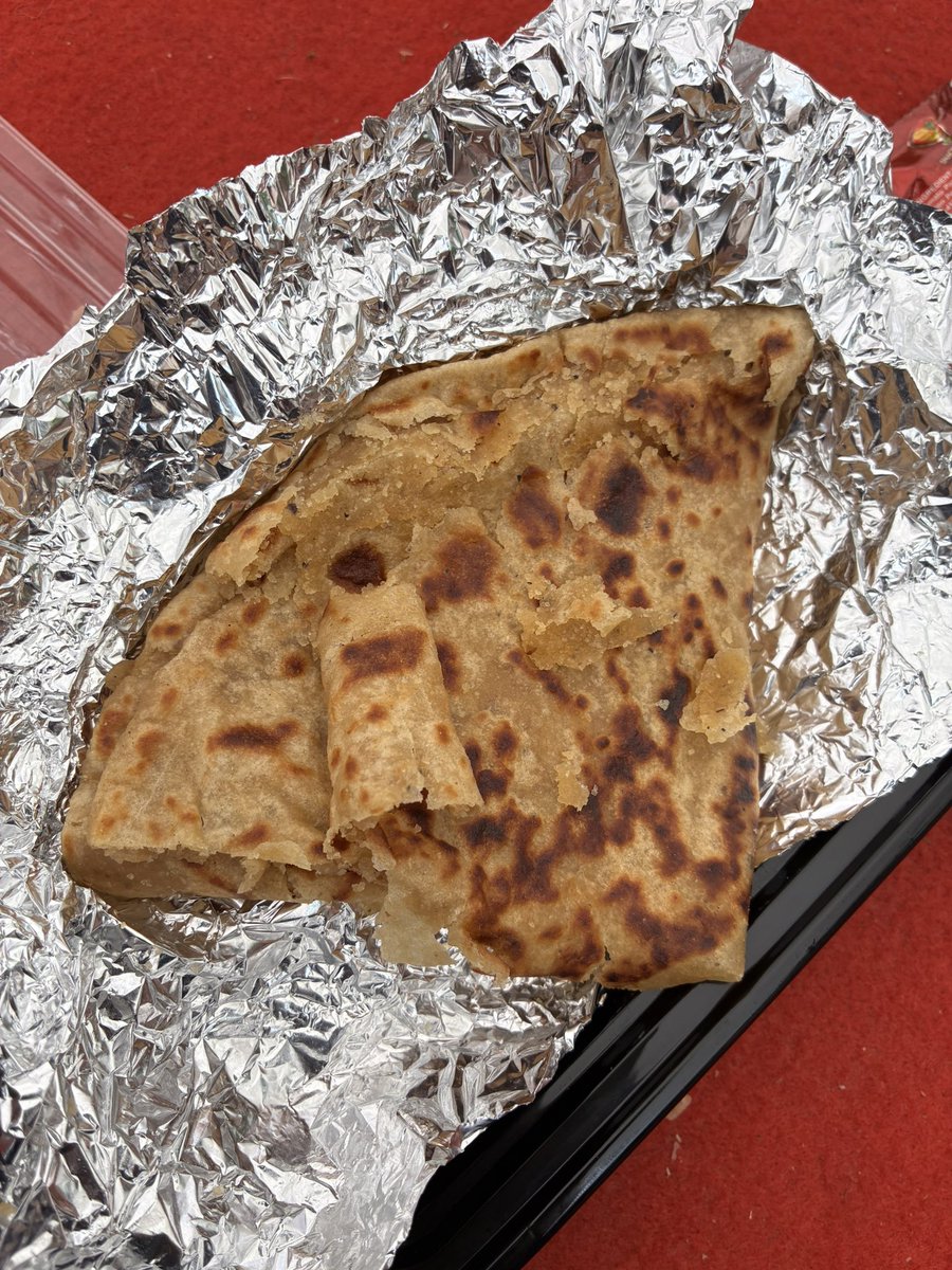 abhijeet_dipke's tweet photo. Puran poli sent by a CUET student’s grandmother. 

Thank you aaji :) https://t.co/DIm0bKu7ge