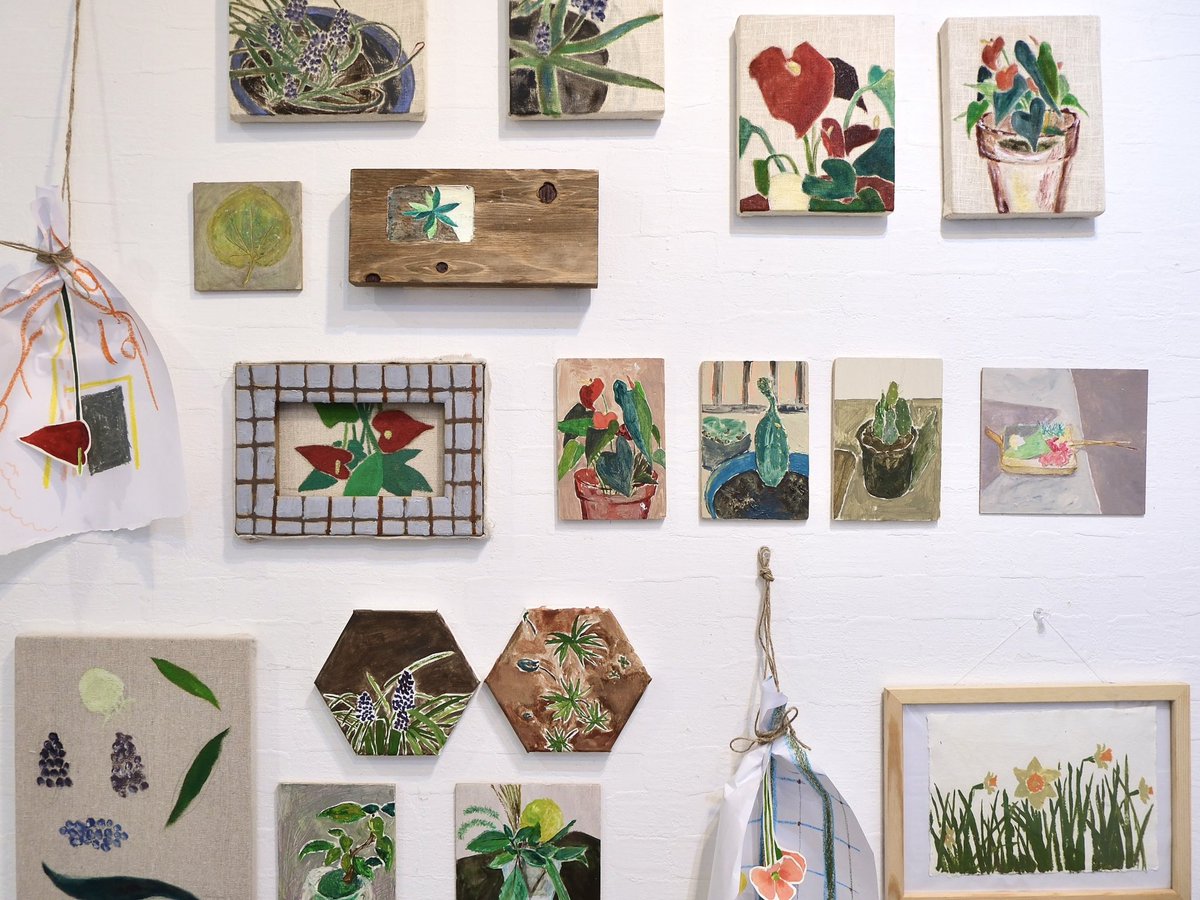 betweengallery's tweet photo. 【明日までの開催】

「植物」をテーマにした
14名の作家による企画展を開催中です🍃

『植物展』
6/20(土)〜26(金)
11:00〜19:00

👤
潘 英豪
金床佳苗
北原明日香
木村子子
清水悠生
浜田一之介
蓑島えみ
あいかわ ゆみ
いぶか。
はちゃん
スイカダダ
Kazuki Okuda
Tomohiro Okuda
yusuke kawana https://t.co/wYnMkGRUz6