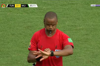 IbaH____'s tweet photo. Where’s this guy when you need him😭 https://t.co/UN3LFndkvi