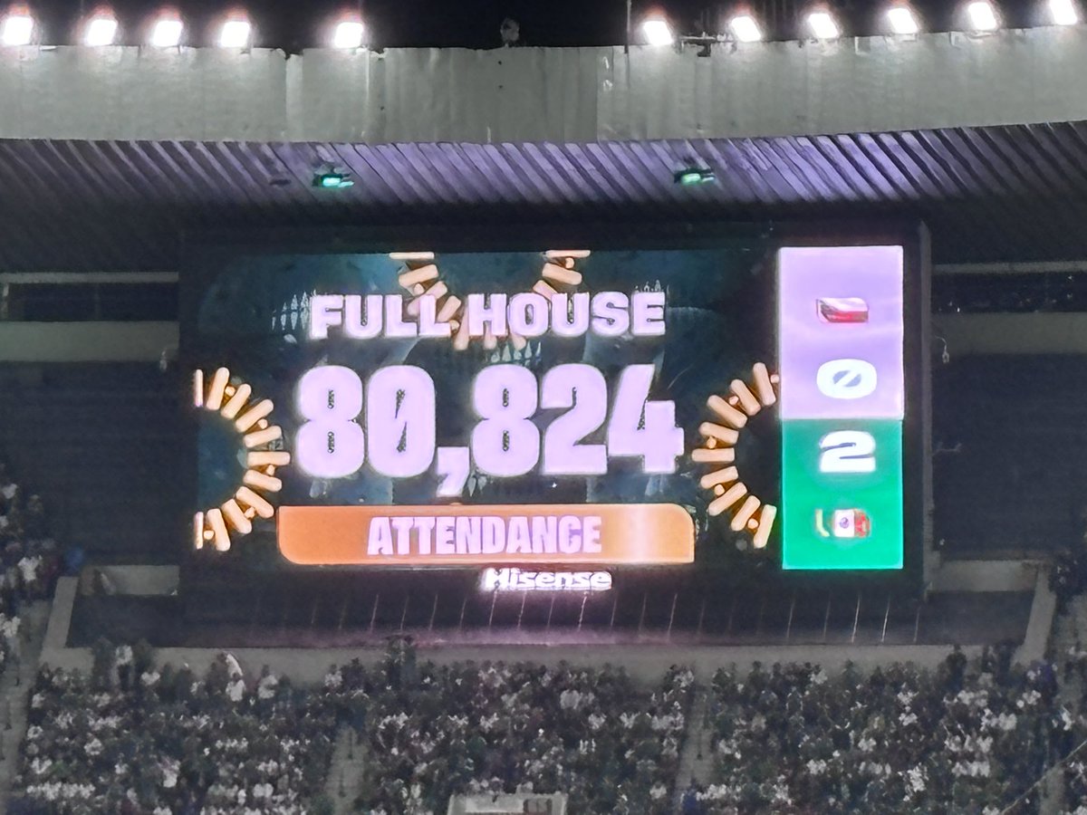 tygrlive's tweet photo. Full house https://t.co/ZFSMiWj5up
