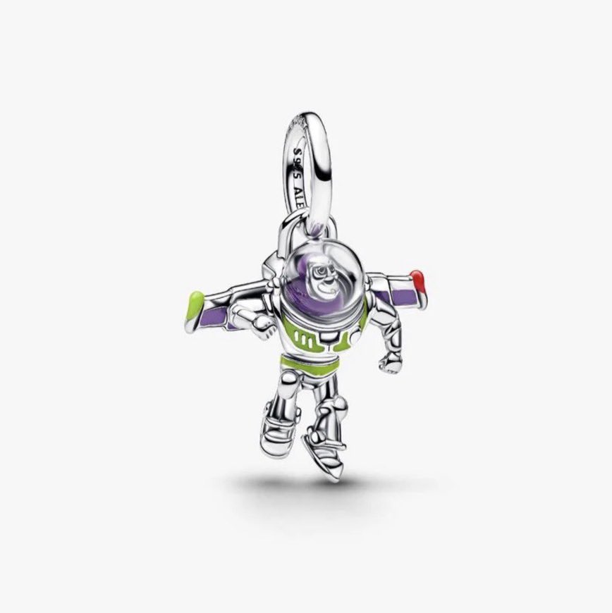 nchdaq's tweet photo. เพิ่งเห็นว่า Pandora x Disney Pixar Toy Story Charm ออกแล้ว น่ารักมากๆๆๆๆ ㅜㅡㅜ จะอยู่ยังไง🩰🌭🍐 https://t.co/PXIpnJl4yr