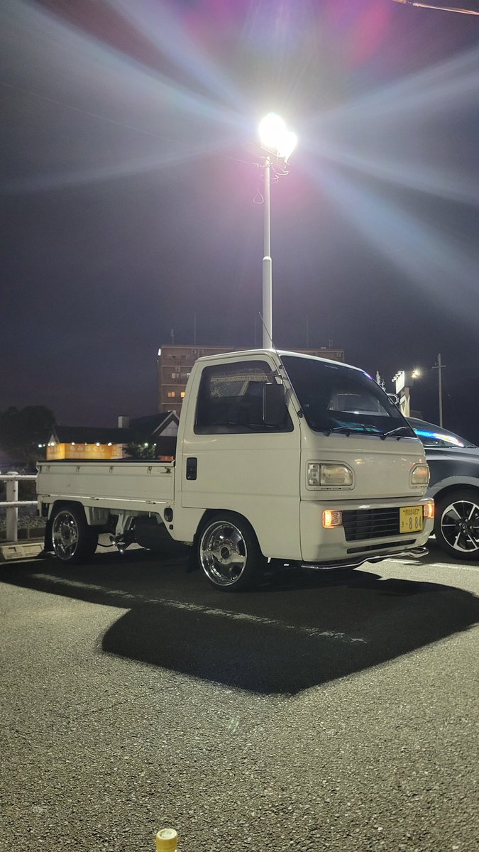 SK1FACTORY's tweet photo. ユーロラインに合わせて軽く仕様変えてみたけど
どっちもやりたかった仕様すぎて迷うなぁ
ユーロで大人しく仕上げるか
マーク2でヤンチャにキメるか
もう1台アクティいるよこれは🙃🙃 https://t.co/aALDnVdveG