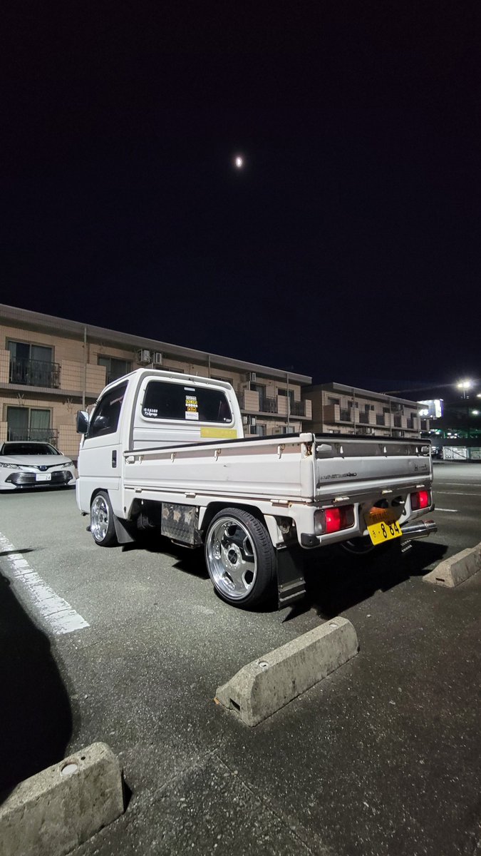 SK1FACTORY's tweet photo. ユーロラインに合わせて軽く仕様変えてみたけど
どっちもやりたかった仕様すぎて迷うなぁ
ユーロで大人しく仕上げるか
マーク2でヤンチャにキメるか
もう1台アクティいるよこれは🙃🙃 https://t.co/aALDnVdveG
