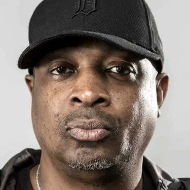 CLG98264897's tweet photo. Hip Hop "GOD' favorite song public enemy ? https://t.co/7R15urE0HD