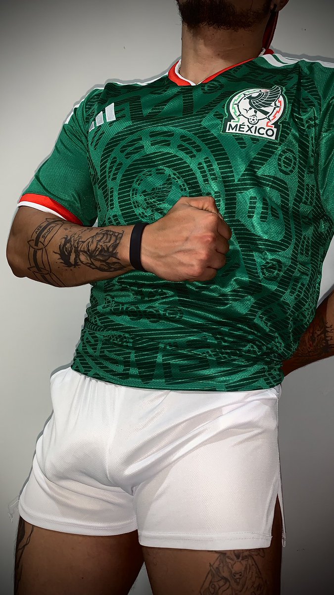 Mike_MuscleXXX's tweet photo. Vamos Mexico 🇲🇽🔥

#mundialdefútbol2026 #Fifa #mundialmexico2026 https://t.co/Lh6Aee8OTm