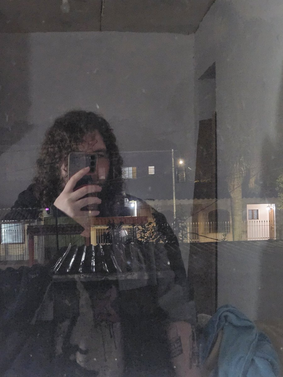 Apetryx's tweet photo. Noite https://t.co/qX8CHpD1qT