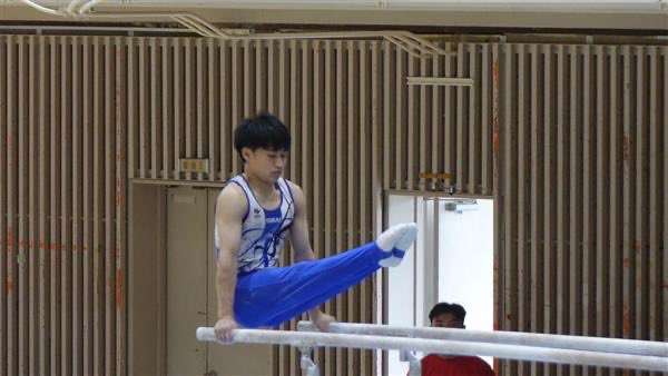 TokaiSports's tweet photo. 【体操競技部🤸‍♂️】

〈第59回全日本理工科系大学体操競技選手権大会〉

6月20日～21日
📍防衛大学校総合体育館1階アリーナ

▶︎結果
〈個人〉
🥈岡島光希　2位（74.70）
深谷青哉　6位（64.95）

引き続き応援よろしくお願いいたします📣 https://t.co/r5LooIM23h