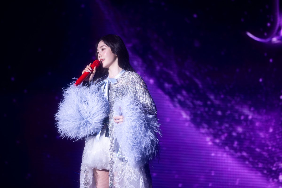 showoffice2023's tweet photo. 2026 IRENE ASIA TOUR [ I-WILL ] in TAIPEI

IRENE首次的SOLO演唱會
台北站非常榮幸成為海外巡演的第一站！
各位樂比的應援聲真的大大給力
因為大家滿滿的愛與支持，
也讓IRENE一次又一次露出幸福又滿意的笑容(˘︶˘).｡.:*♡

月亮之所以閃耀，是因為我們始終陪伴在彼此身邊
愛之所以動人，是因為無論相隔多遠，
我們總會循著月光找到彼此並且再次相遇。
謝謝IRENE來到台北，
也謝謝每一位樂比與我們一起完成這場美麗的約定。

期待下一次，在同一片月光下，再次相見🌙

🔗活動照片連結https://t.co/kTLxm4XJmZ

#IRENE
#RedVelvet
#IRENE_IWILL #IRENE_ASIA_TOUR
#IRENE_IWILL_in_TAIPEI
#SHOWOFFICE
