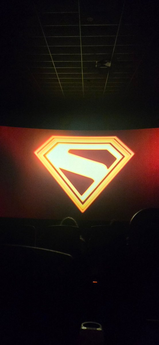 DylanG9199's tweet photo. Supergirl was awesome btw.  

And I'm sure some loser will repost this and laugh about how I enjoyed something. Sorry I'm allowed to enjoy something. 

Also no one is paying me.  Because if someone paid me. I can clearly quit my part time job, pay bills and go on vacation. https://t.co/9zvY2UO4CT