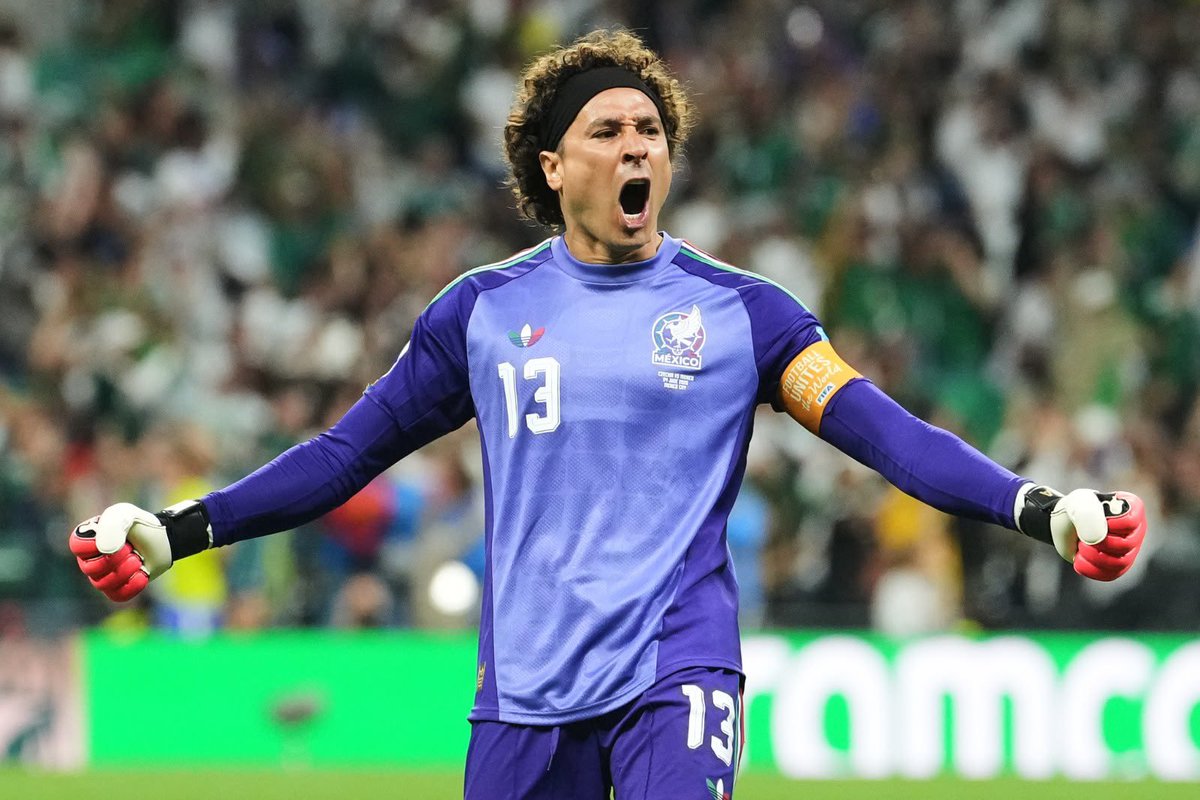 RalGS9's tweet photo. Gracias @yosoy8a por tanto y tantos momentos que nos hiciste vibrar, eres histórico, eres leyenda https://t.co/ylFwMADkWJ