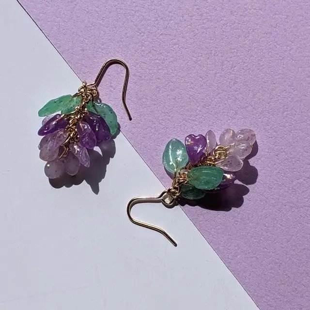 KANADERU19's tweet photo. お気に入り登録いただきました💜
ありがとうございます😊
藤の花ピアスorイヤリング #minne 
https://t.co/ezxtoYRsJ4 https://t.co/0QKKkJ5U0U